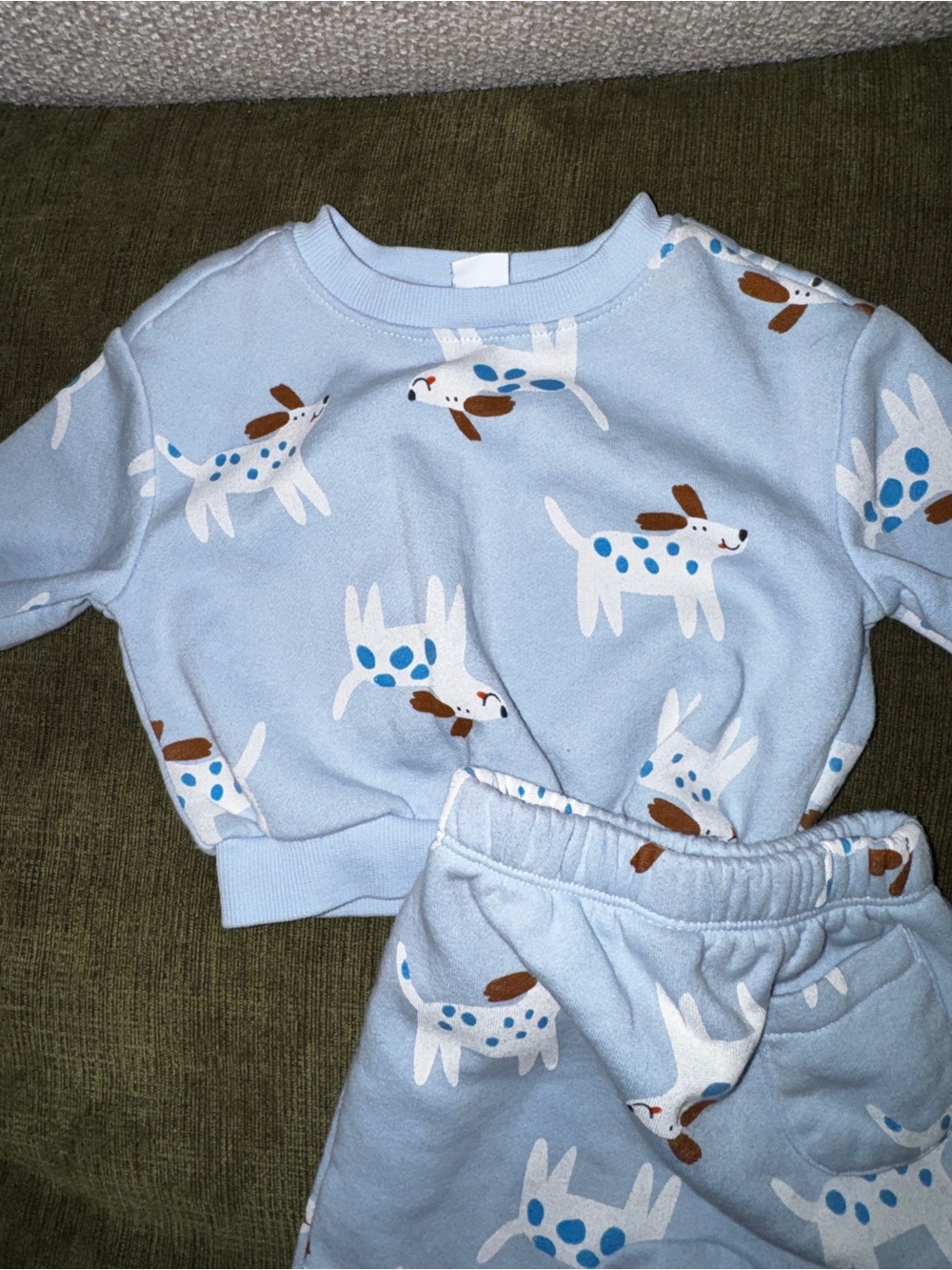 Set of 2 Sweatsuits Cat and Jack & Old Navy - Picture 5 of 5